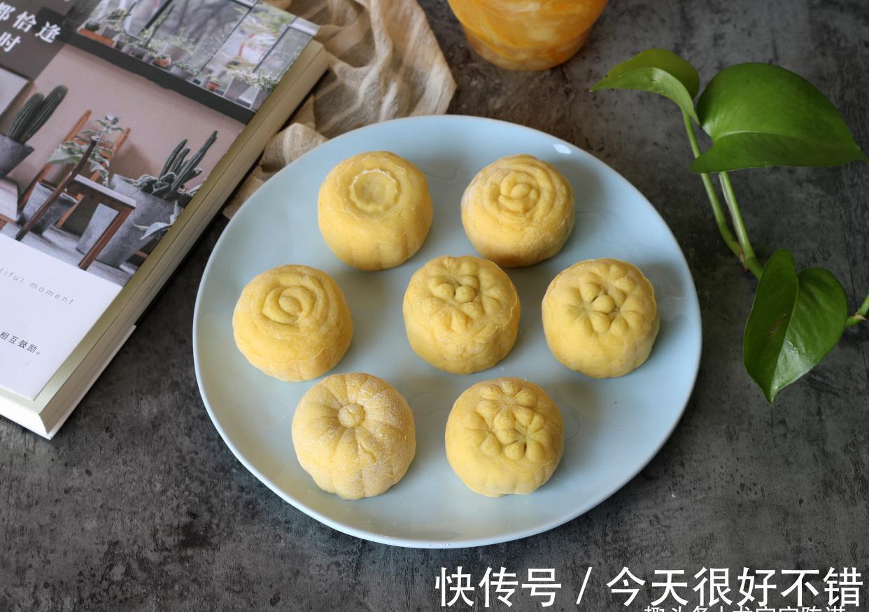 蓝莓|夏天我常做这糕点,无油少糖,清凉又消暑,吃出冰淇淋味道