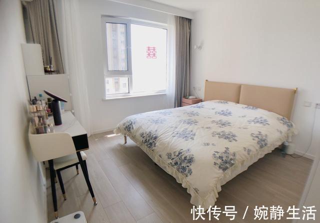 电视墙|看她家新房,墙面刮大白不吊顶不做电视墙,这才是真正的极简风格