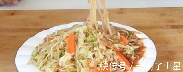 吃法|包菜这样做“赛过”吃肉，40年大厨的新鲜吃法，吃过一次就忘不！