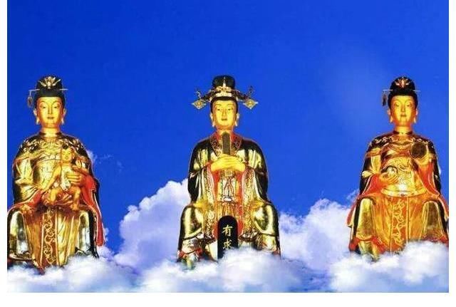 麒麟崖$云霄娘娘最终死了吗,她明明被压在麒麟崖下,为何又被封神?