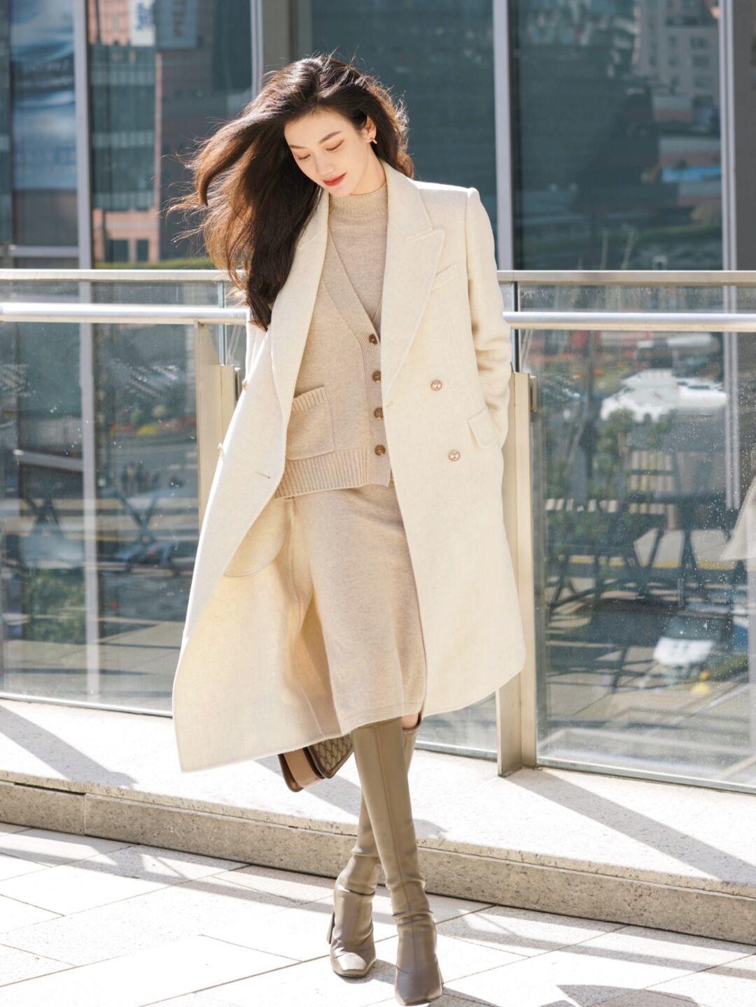 半身裙 穿衣懂搭配气质更出众,看看这些优雅高级的大衣搭配,保暖又时髦