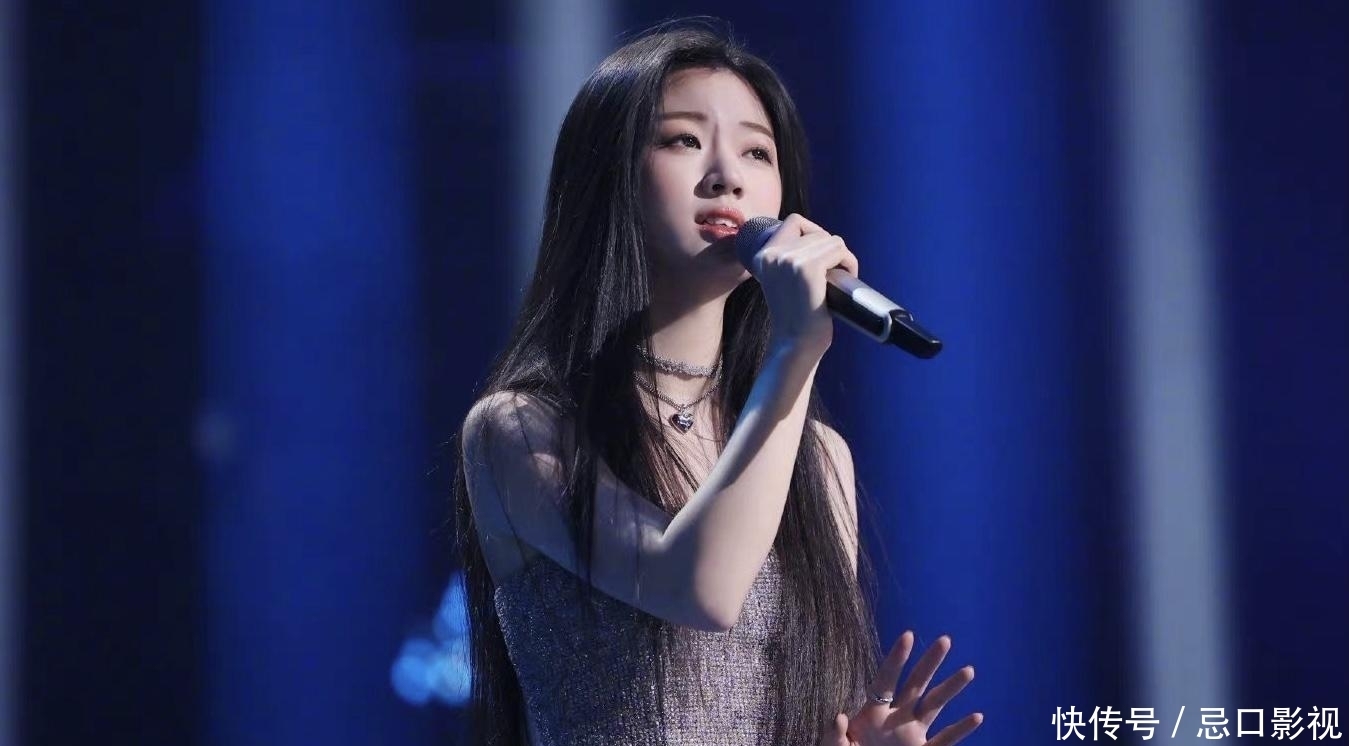 新生代最火的女艺人,除了杨超越、虞书欣以外,还有张艺凡和这两位