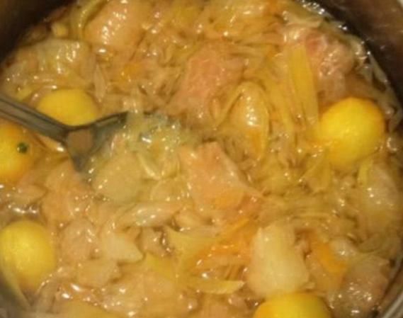 天然的“止咳灵”找到了,常用此果煮水喝,滋阴润肺,冬天不咳嗽