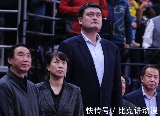 杜锋|男篮重大决策!张镇麟母亲王芳+姚明受重用,杜锋该给他更多机会
