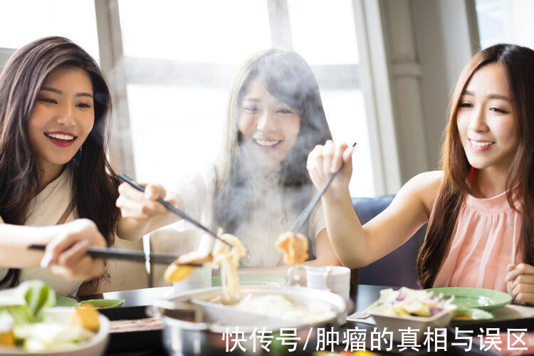 黏膜|反复煮开的火锅汤，喝了不仅会中毒还致癌？5个建议不妨听一听
