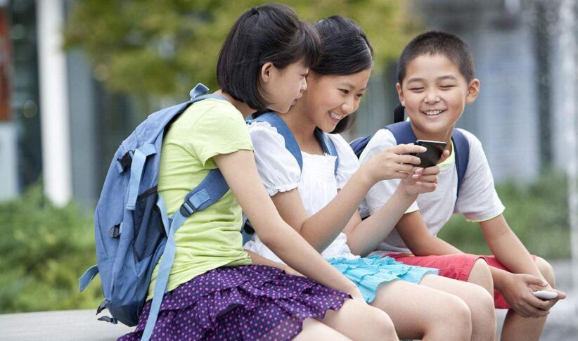 青春期|孩子处于叛逆期怎么办?别和孩子硬碰硬,家长教育时试试这5步