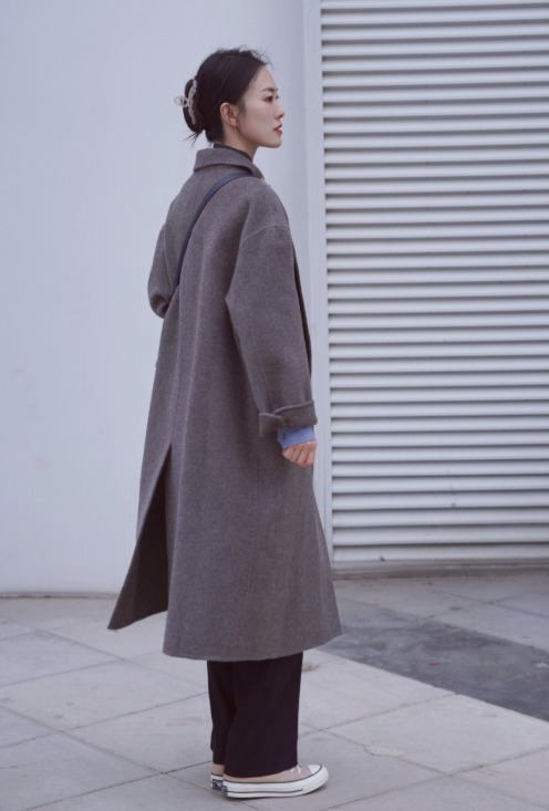 西装裤 终于不流行牛仔裤了,这条“西装裤”才是时髦精宠儿,百搭还显瘦