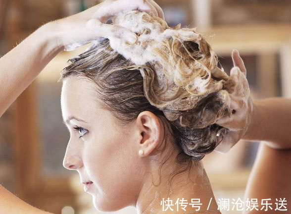 危害|早晨洗头发和晚上洗头发,哪个危害更大多久洗一次头发才最健康