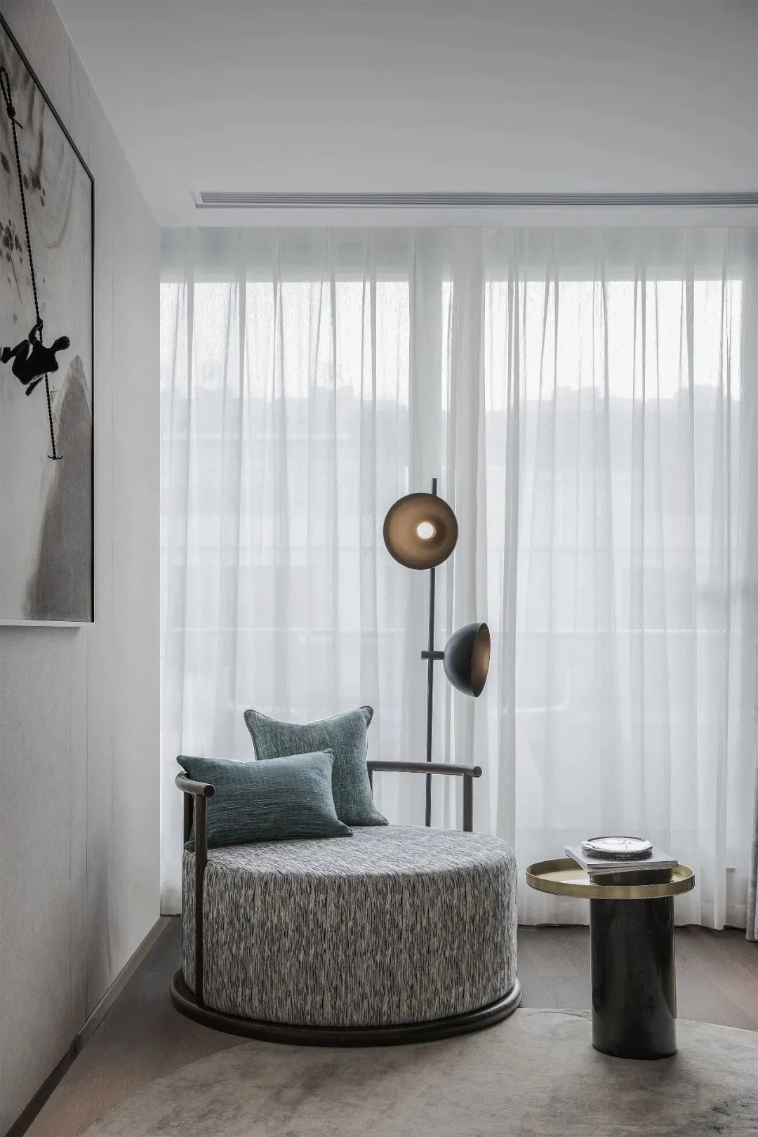 优雅|550㎡现代风别墅,高级灰与水墨色,低调档次的效果很独特