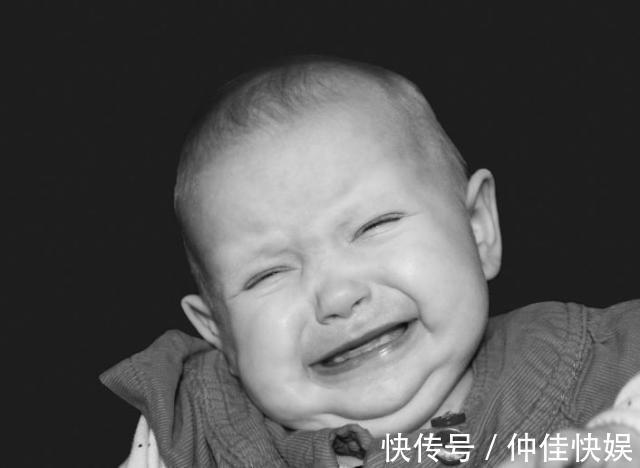 妈妈|3个月内婴儿哭闹,只需一招,5秒就能有效安抚!