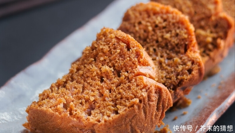 想吃马拉糕，不用去茶楼了，教你自己做，蓬松柔软，不沾刀不粘牙