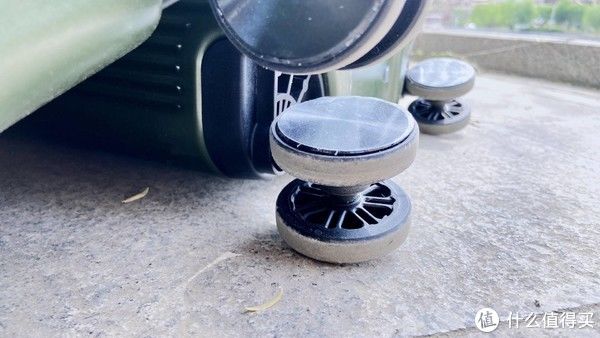 漫游者|锦囊行李箱有多能装？我想要的统统带走