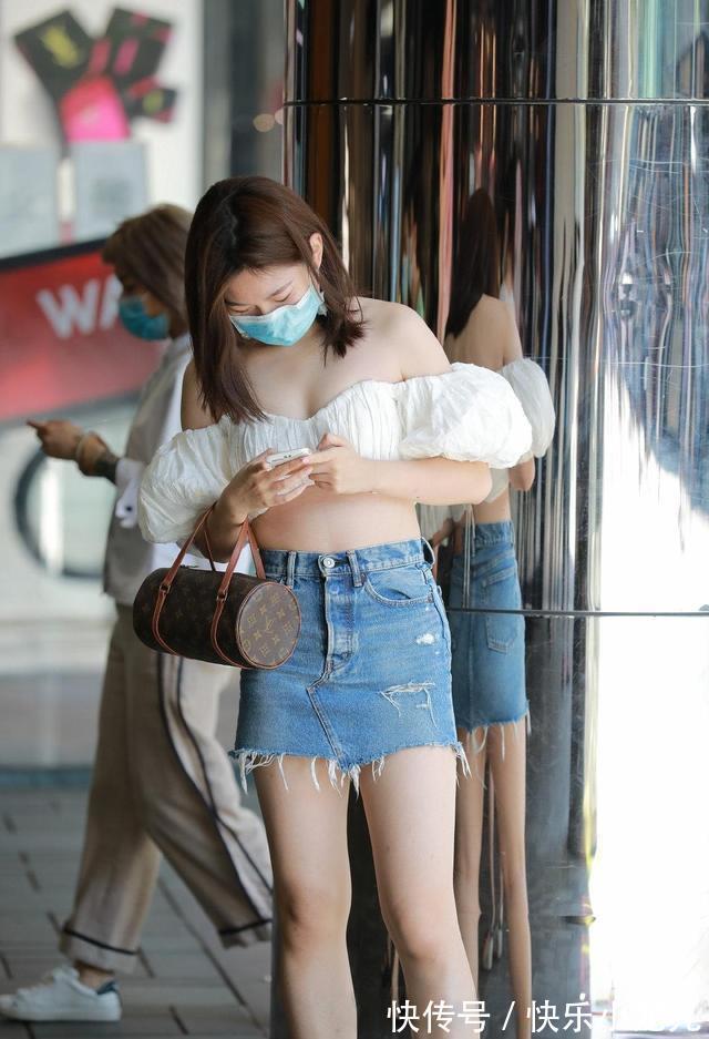 常青树 别致潮流的瑜伽裤穿出韩范的味道,独显时尚女人的韵味,时尚韩范