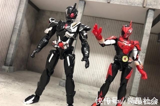 新规|假面骑士亚克蝎子,亚克零一装动赏析,新规造型纹理刻画清晰