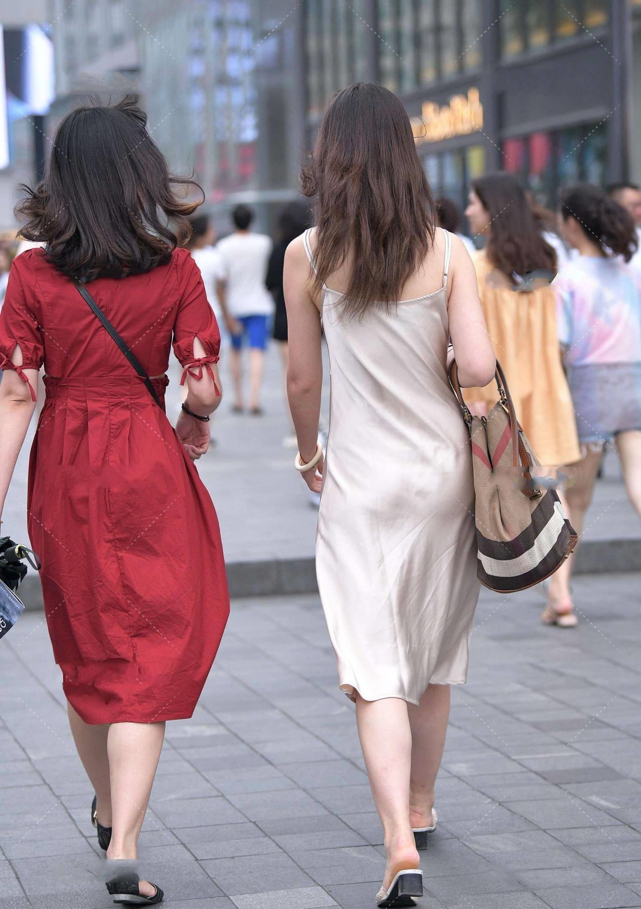 高级感|丝绸连衣裙,简单大气时尚高级,尽显独特气质