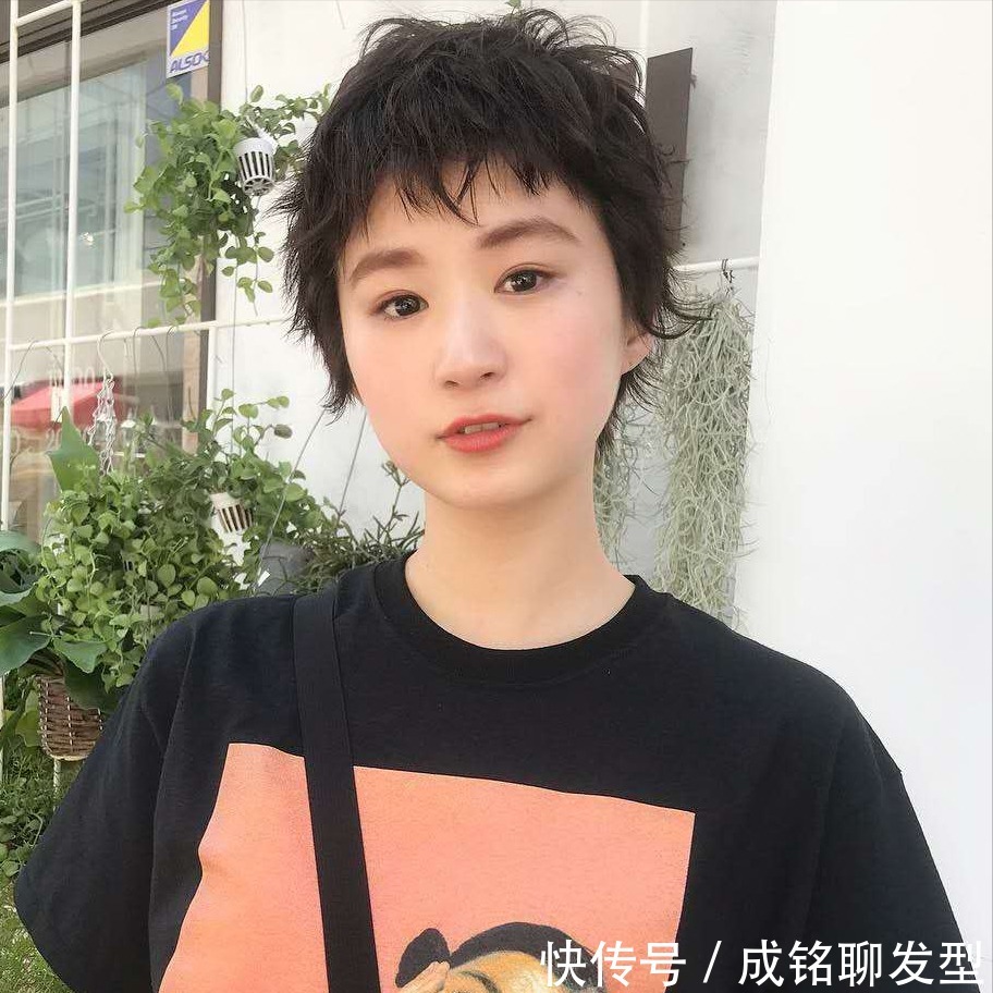 额角|选对刘海可以拯救一张脸,四款超火的网红刘海,时尚减龄又小脸