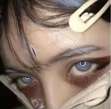 美瞳|女生如何让眼睛“变美变大”日常坚持这3招，秒变“卡姿兰”大眼