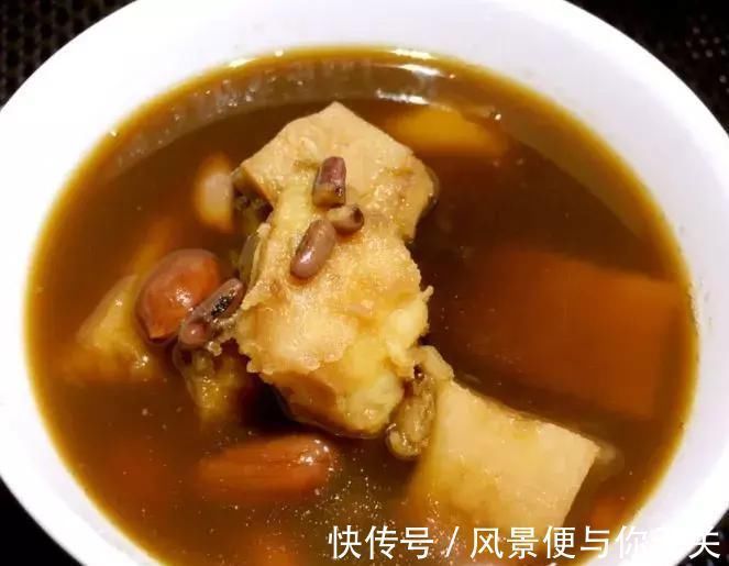 润肤|女人吃点“碱性食物”，隔夜排出臭便，肠道通畅了，补血，润肤又瘦身