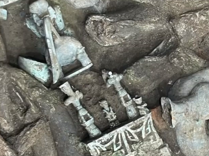 古城墙&三星堆遗址,发现谜样的城墙,专家经过研究,发现它有神秘的用途