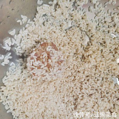 告诉你吃肉还不长胖的秘诀就是雪花丸子