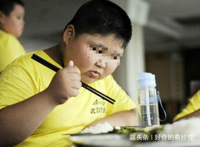 长高|出现3个特征,说明孩子的身高到了“冲刺阶段”,错过难再长高