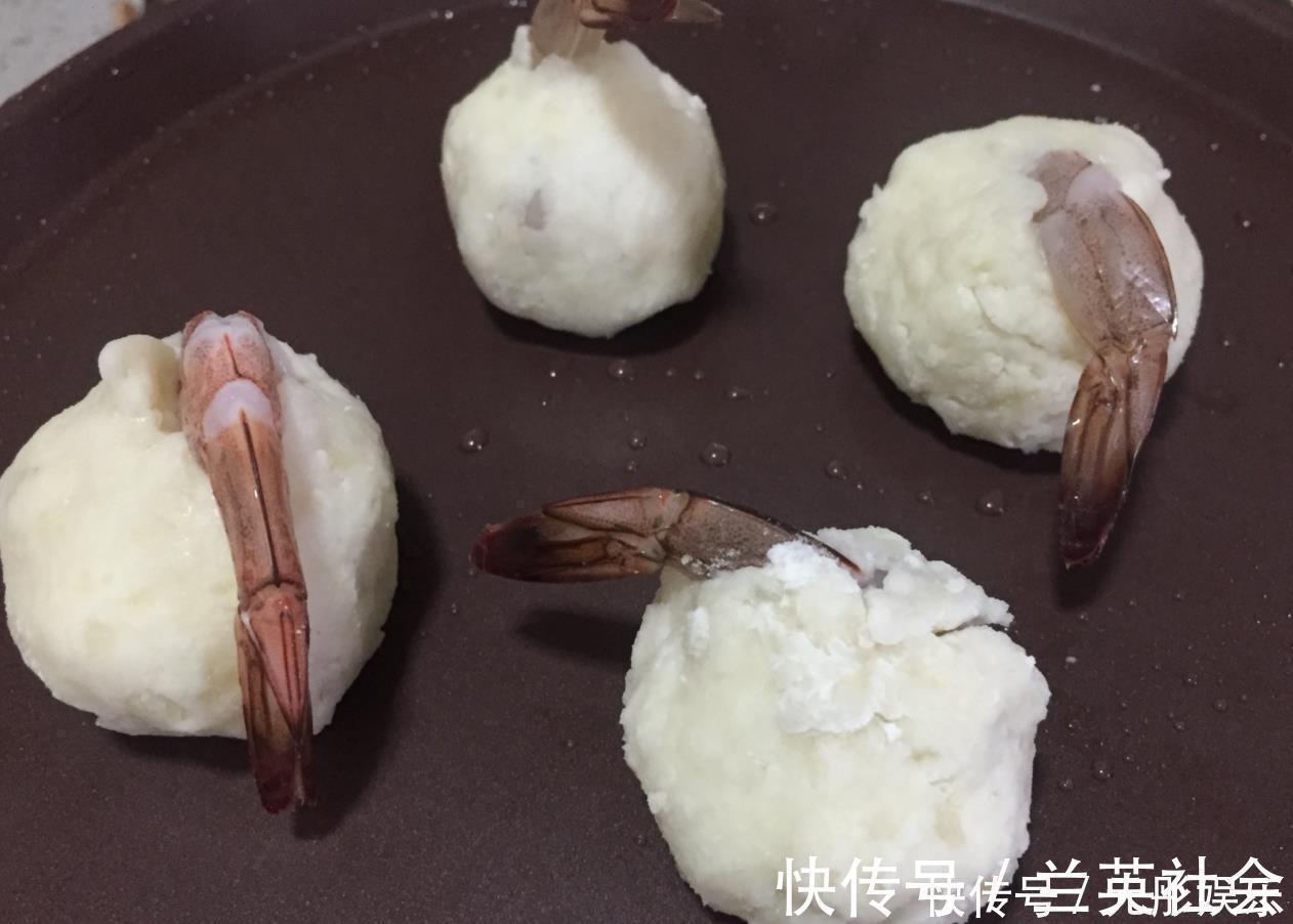 年夜饭试试这道菜,好看好吃又好做,大人小孩都爱吃,上桌就抢光