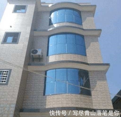 舅舅花180万盖的四层别墅，全村人都羡慕的不得了，我无话可说