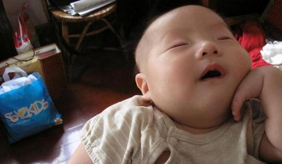 特点|孩子福气全长在脸上,脸上有4个特点,说明孩子有福气不一般