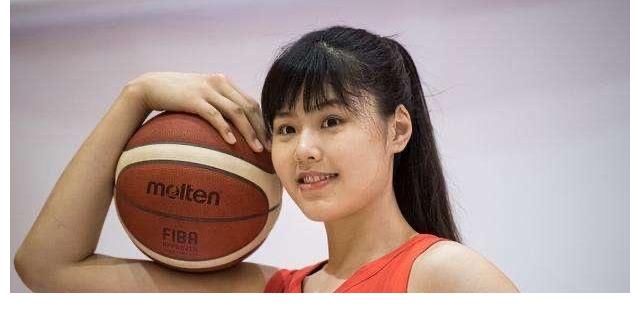 国际赛场|女篮中锋或出战WNBA，赵义明欲赴美特训