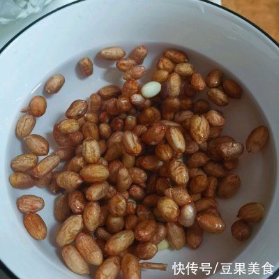 豆豉|别怪我没提醒你，这道豉汁虎皮凤爪一吃就上瘾