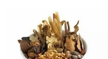  家中这几种食物, 就算让它坏掉也不能放冰箱里, 否则就变成毒药