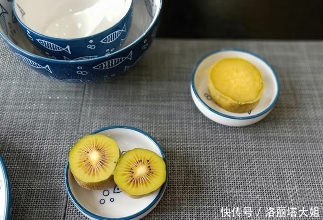 红薯|40岁女人的极简早餐火了,一人食也精致有情调,中年生活要有质感