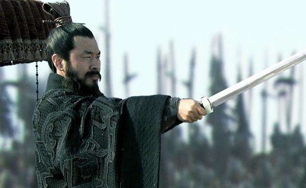 历尽艰辛|是汉贼还是大英雄?曹操这一生历尽艰辛,即便失败了也要重新再来