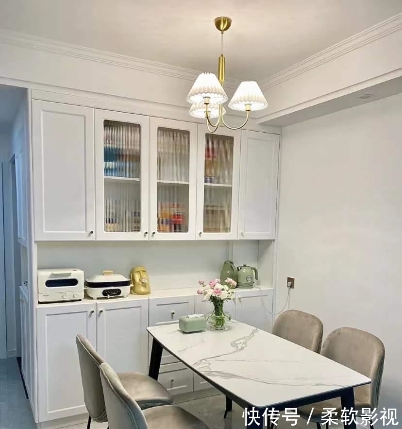 柜子|安徽90后夫妻,因太会布置而走红,把83㎡装得堪称收纳教科书