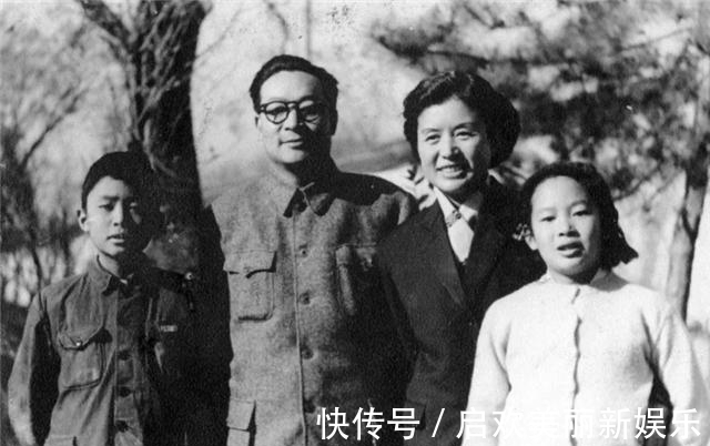 纳兰容若&与原配携手52年,80岁另娶女演员,去世前留遗嘱:与原配合葬大海