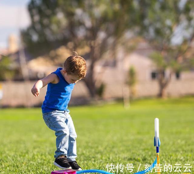 睡眠时间|孩子的身体出现了这几种现象,可能是进入了猛涨期,家长要把握住