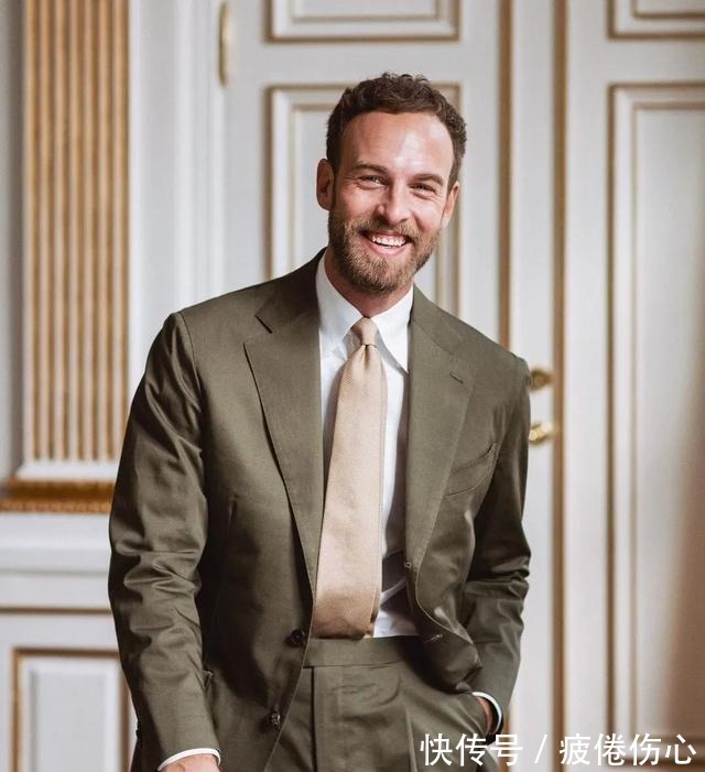 意大利人 Andreas Weinas,万千绅男心目中的北欧穿搭典范!