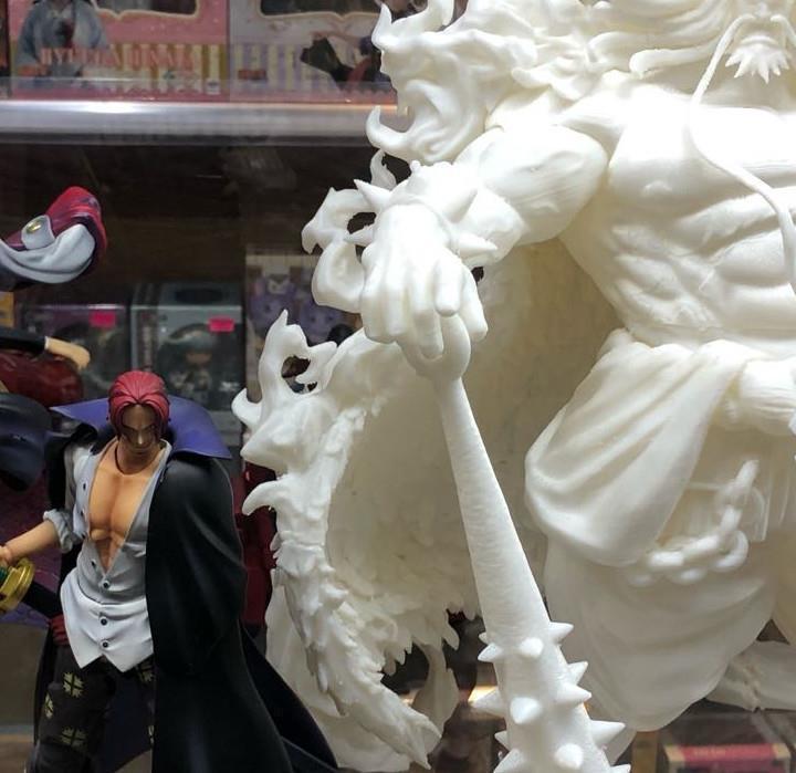 衣服|大神晒未上色凯多手办,全身雪白仿佛白玉,看到衣服后才知买不起