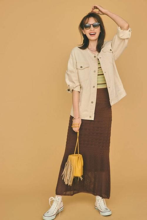 春季没有一件“牛仔装”可惜了，配裙子年轻不说还时髦，潮人都爱