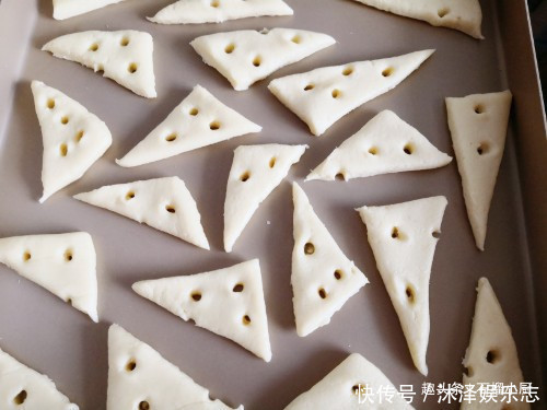 香甜|第一次尝试用它做饼干,没想到味道这么香甜,口感这么酥脆,真香