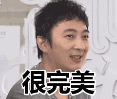 风衣+卫衣=初春最火混搭套路，时髦炸了！