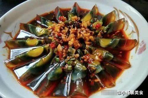 辣椒油|凉拌皮蛋，这3味调料是关键所在，每多加一样，口味上升一个档次