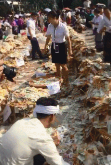 |搞笑GIF:姐忍了这么多年,到时候好好发泄一下了!