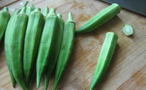 榛子|女性到了中年推荐3种食物，祛皱抗衰，排毒消脂，清理体内毒素