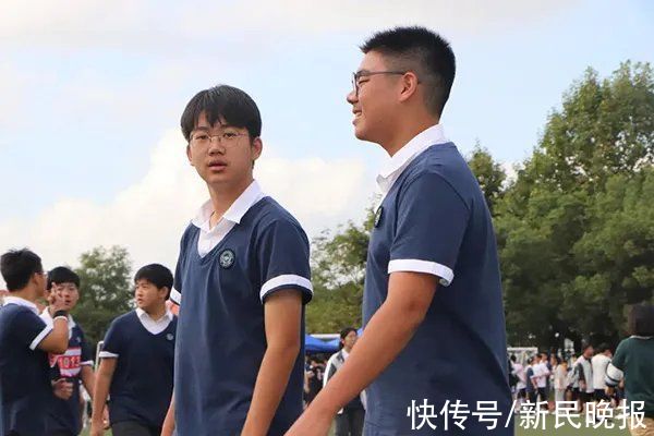 见义勇为|上海高中生勇救溺水男子！课堂上学到的急救知识派上了用场