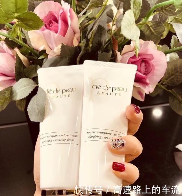 小可爱们|大牌平替洗面奶,清爽不紧绷,来看看你用的榜上有名吗