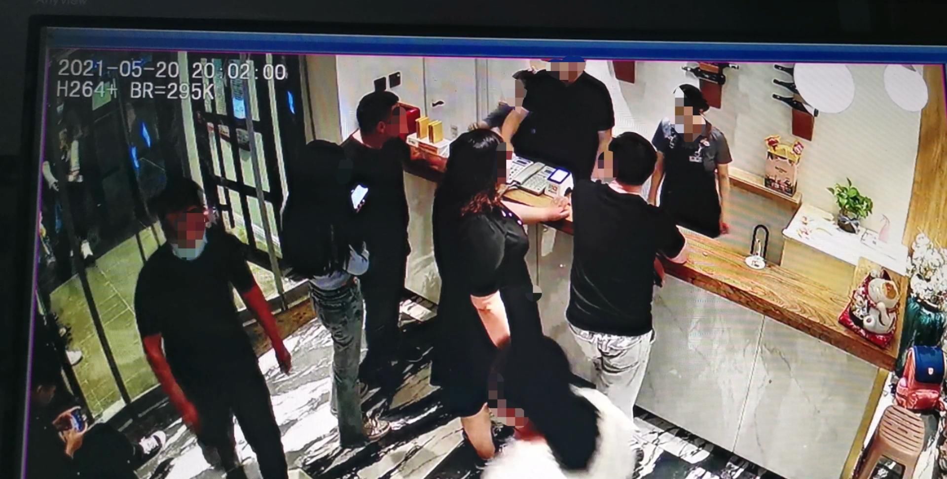 客人|河北保定一西餐厅“520”迎来“碰瓷”顾客