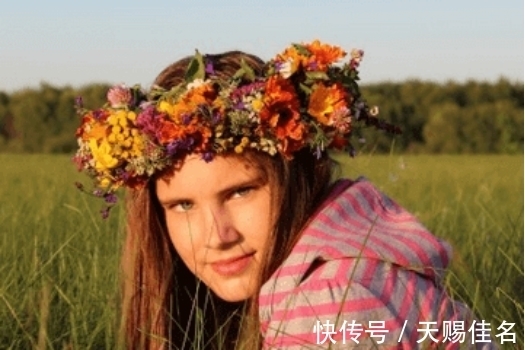 天赐佳名卜广鉴|2021年夏季出生的女孩起名:带锦字前途光明,锦上添花的女孩名字