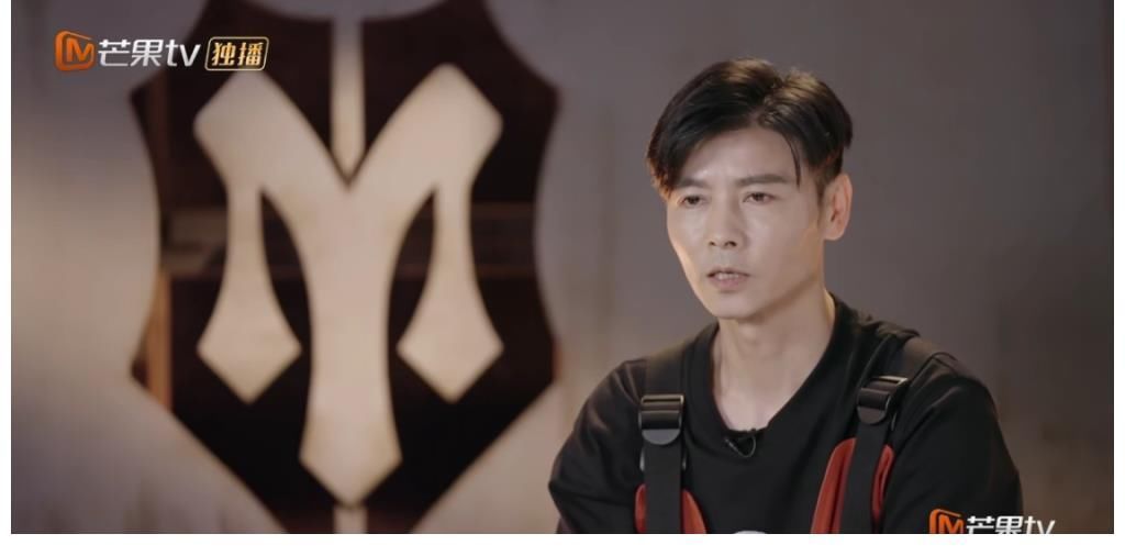 哥哥们|披荆斩棘的哥哥：陈小春赵文卓张晋欢乐喜剧人，张淇好帅呀！