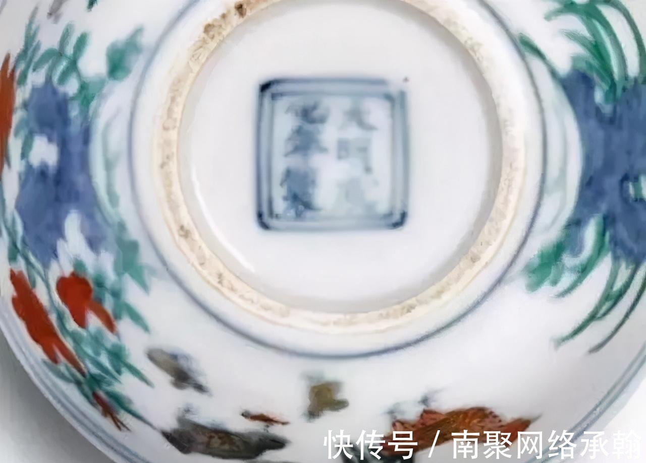 故宫博物院|瓷器鉴赏离不开八卦,成化青花自带流量